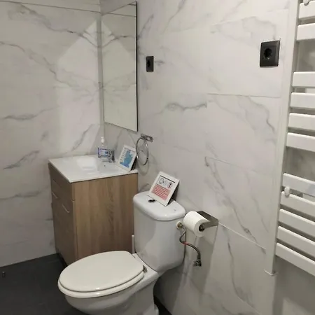 בית הארחה Guggenheim Riverview Hbi01297 *