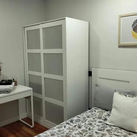 بيت ريفي Guggenheim Riverview Hbi01297 بلباو