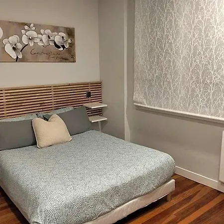 بيت ريفي Guggenheim Riverview Hbi01297