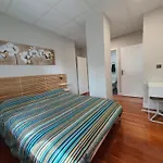 Мини-отель Guggenheim Riverview Hbi01297 Бильбао
