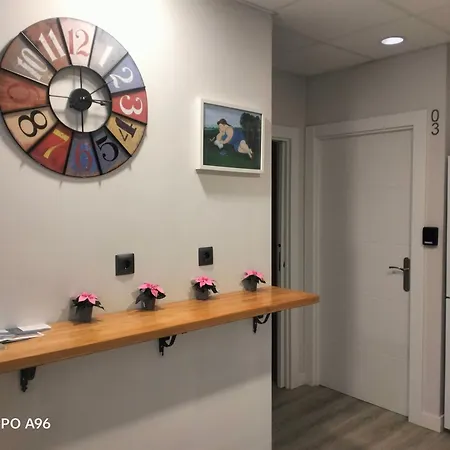 Guggenheim Riverview Hbi01297 Мініготель