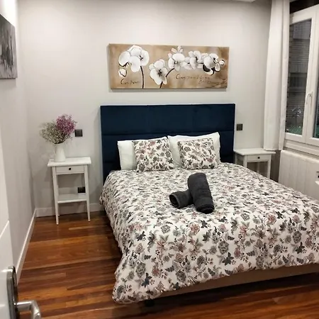 Guggenheim Riverview Hbi01297 Kro *