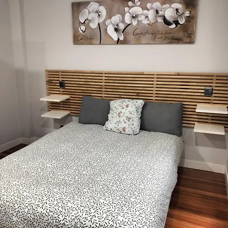 Guggenheim Riverview Hbi01297 Kro