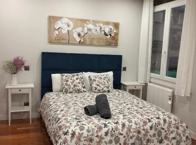 Guggenheim Riverview Hbi01297 Han/Misafirhane Bilbao