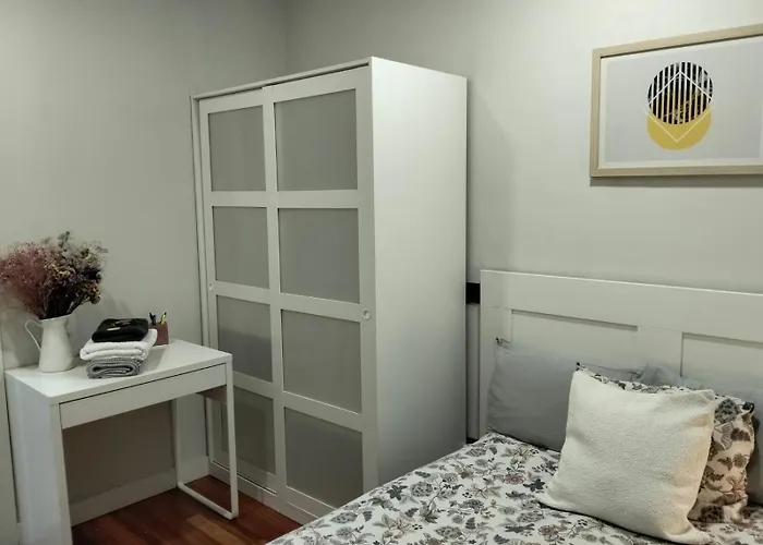 Han/Misafirhane Guggenheim Riverview Hbi01297 Bilbao